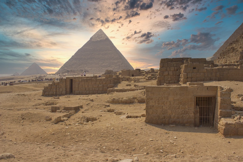 giza-pyramids-dawn-ancient-egypt-legacy-viral